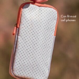 Whisper Grey Colorblock Clip-On Tech Pouch - Thirty-One Gifts